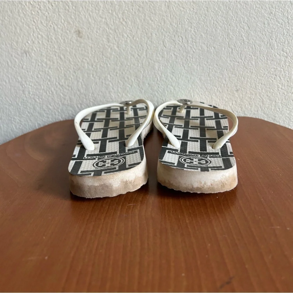 Tory Burch color upper